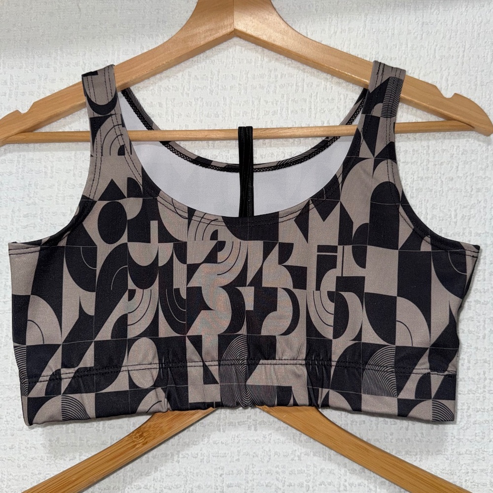 Chic & Supportive Two-Piece Activewear Set β¨ - Picture 4 of 8